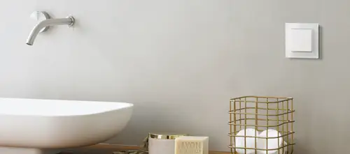 JUNG switches blend harmoniously into the interior. © Photo: Constantin Meyer, Cologne