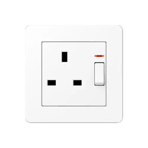 Steckdose im britischen Standard mit Kippschalter im Programm A FLOW in Schneeweiß matt