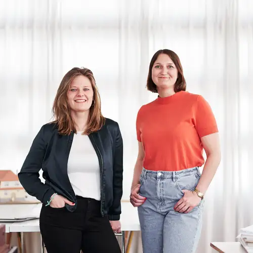 Porträt von Sarah Behrens & Ina Westheiden