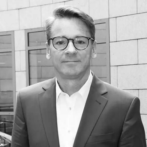 Podcast JUNG WECHSELSPANNUNG - Porträt von Klaus Jung