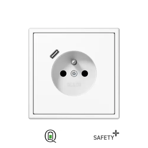 Prise SCHUKO® dans le système franco-belge avec connexion USB C dans le programme LS 990. Sous le rendu se trouve à gauche le logo Quickcharge et à droite le logo pour Safty+.