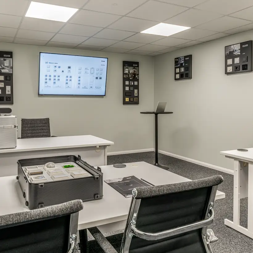 Room recording in the training room of the JUNG training centre in London Welwyn Garden City.