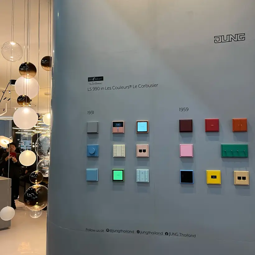 Various JUNG products, LS 990 in Les Couleurs® Le Corbusier, at the trade fair stand Architec Expo.