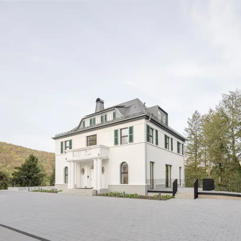 Perspektivische Außenansicht der JUNG Gründervilla