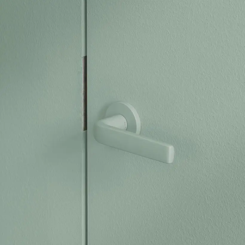 FSB + Les Couleurs® Le Corbusier Türbeschläge in der JUNG Gründervilla