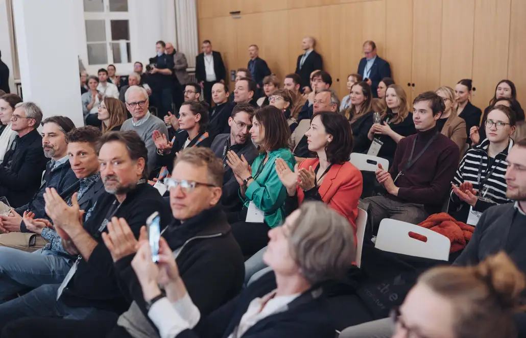 Architekturgespräche in Dresden 2025, Beifall gebendes Publikum