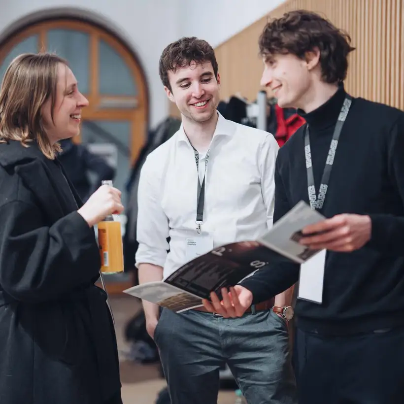 Architekturgespräche in Dresden 2025, Besucherin und Besucher im Gespräch