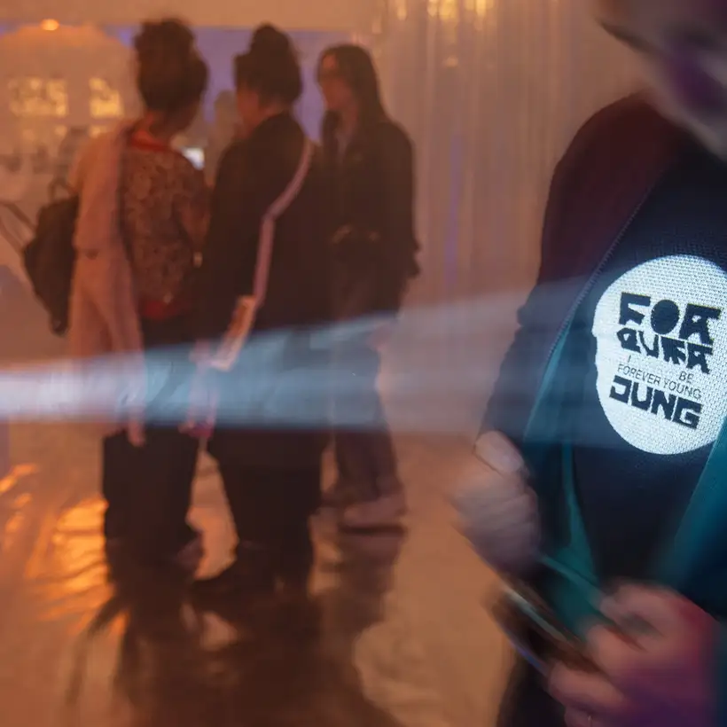 "ATMOSPHERE" die interaktive Installation live im Einsatz