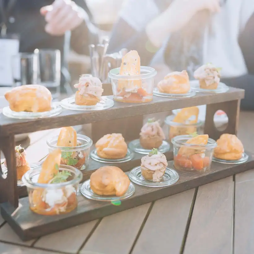 Elbgespräche 2025 / HÄUSER AWARD - Auswahl verschiedener Fingerfood-Varianten