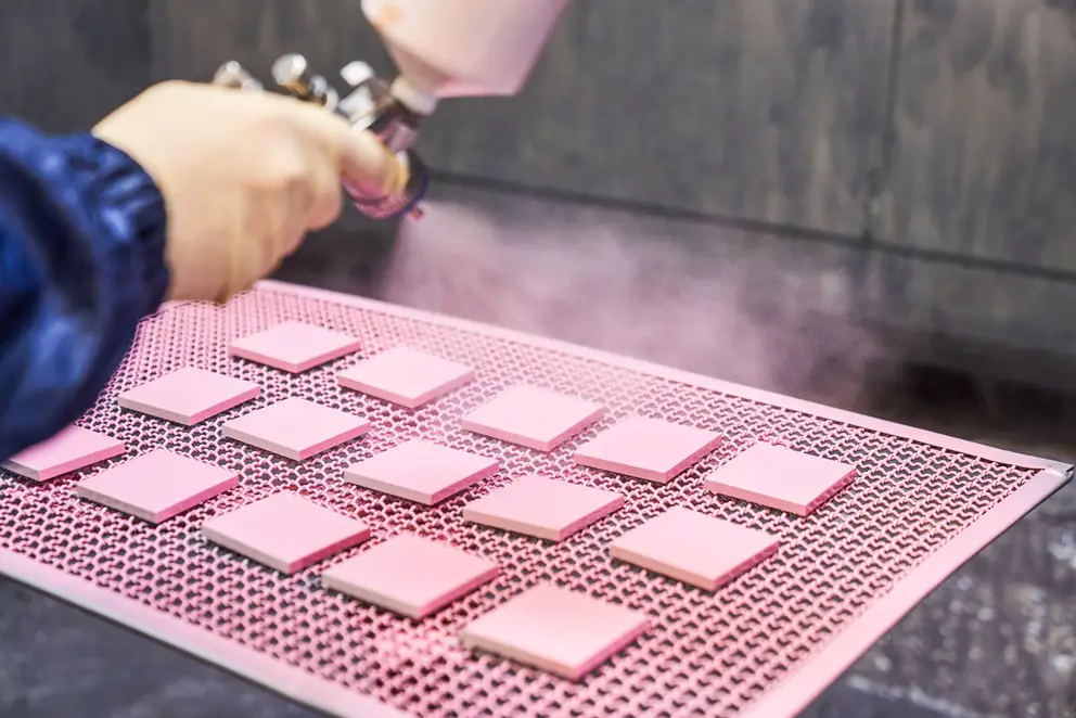 Vorbereitung der Wippen im Programm LS 990 zur Vergoldung.