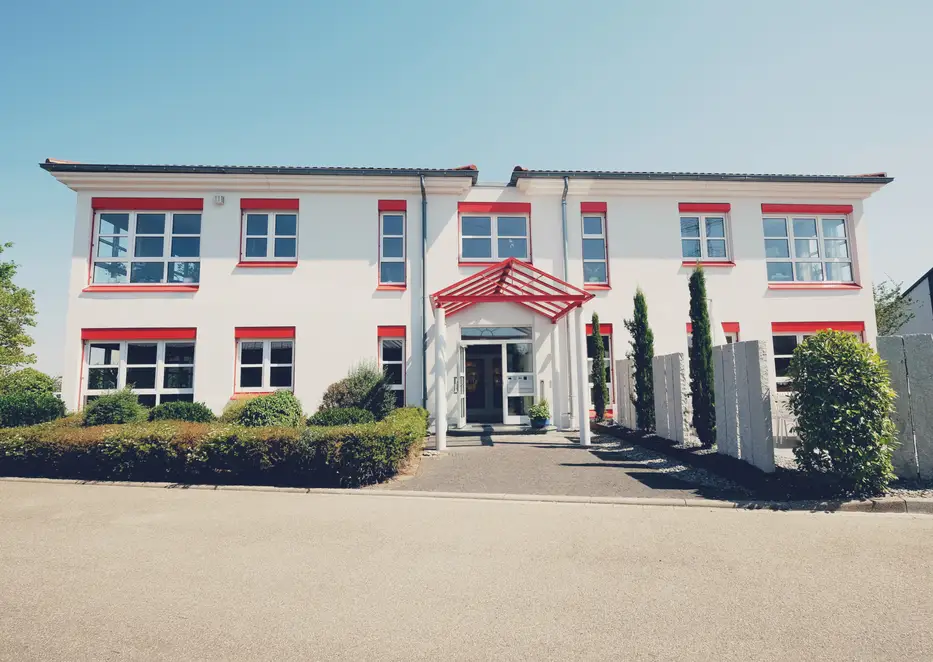 Technisch versierte Beratung im JUNG Showroom Fred Abel GmbH