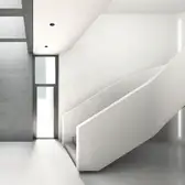 Eingangsbereich Neubau, Treppenabgang