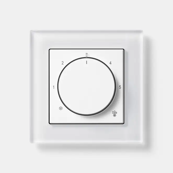 Detailaufnahme Drehdimmer im Programm A CREATION aus Glas in Alpinweiß, frontal fotografiert.