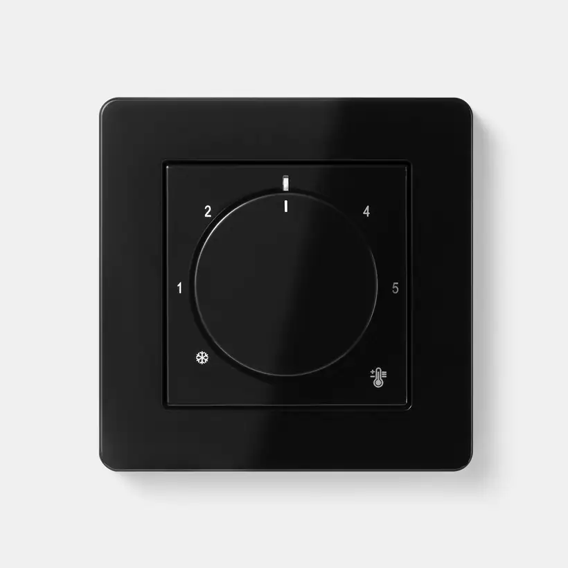 Detailaufnahme Drehdimmer im Programm A FLOW in Schwarz, frontal fotografiert.