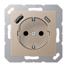 SCHUKO®-Steckdose mit USB-Ladegerät, Safety Plus, Thermoplast lackiert, champagner