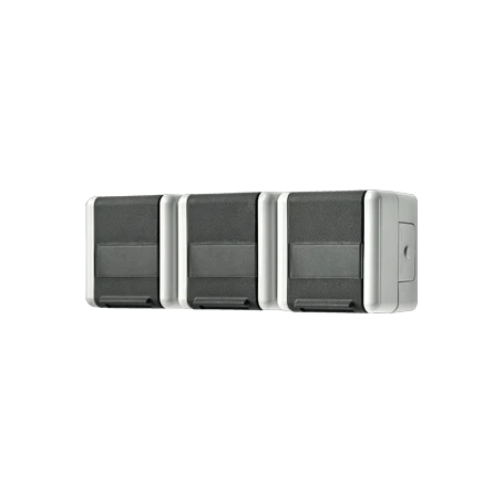 3-gang SCHUKO® socket, wired, with inscription field