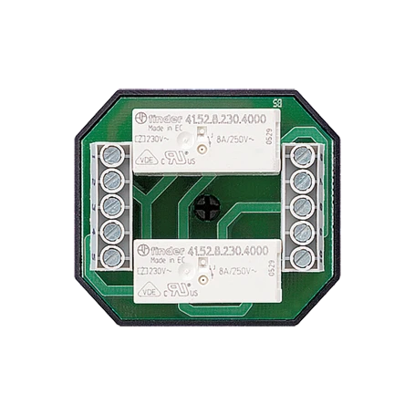 Decoupling relay, flush-mounted